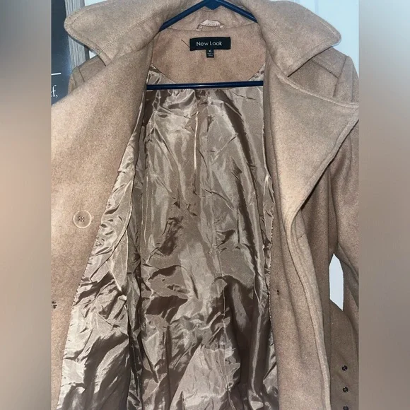 Camel 🐪 pea coat - Picture 6 of 9